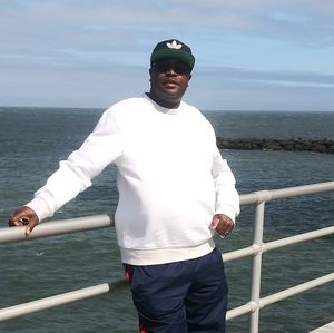 Meet your Posher, Hillary